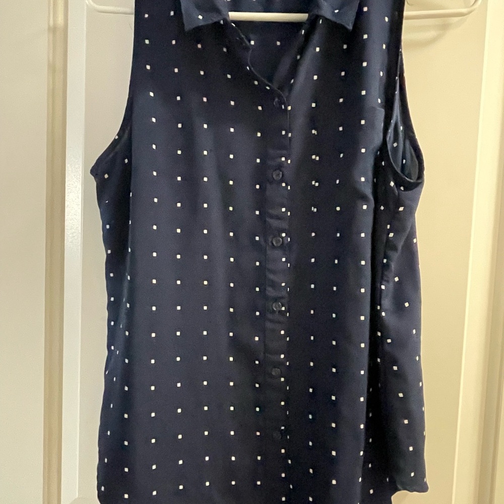 Old Navy Navy Blue Button Down Sleeveless Shirt
